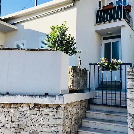 Anamarija Appartement *